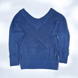 Blue knitted Express sweater
